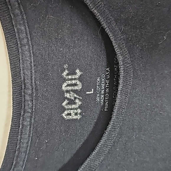 URBAN Outfitters AC DC band tee - Picture 2 of 4